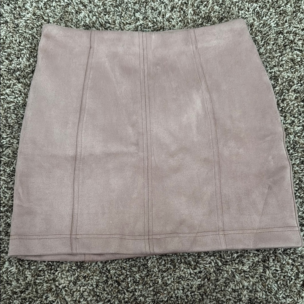 Elegant Mauve Suede Skirt is a light rose gold color size SM